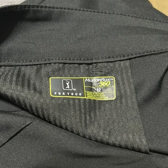 PGA Tour Black Bermuda Shorts Stretchy Performance - Picture 3 of 3